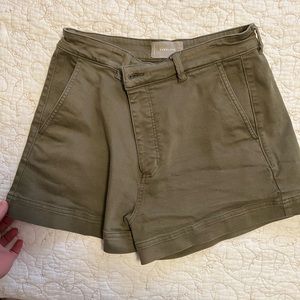 Everlane Chino Highwaisted Shorts Green